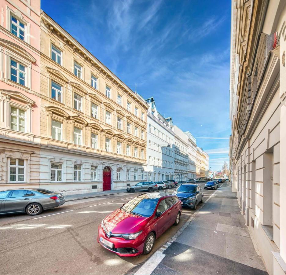 ⍟Luxurious And Bright⍟ 5 Min Walk To City Center Leilighet Wien Eksteriør bilde